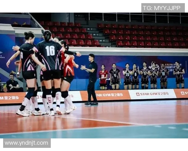 上海排球队转型之路:从传统强队到现代竞技新标杆的全景探索 上海排球队转型之路:从传统强队到现代竞技新标杆的全景探索